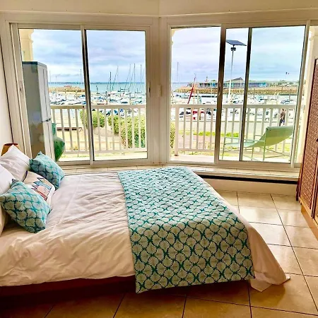 Bright With Balcony